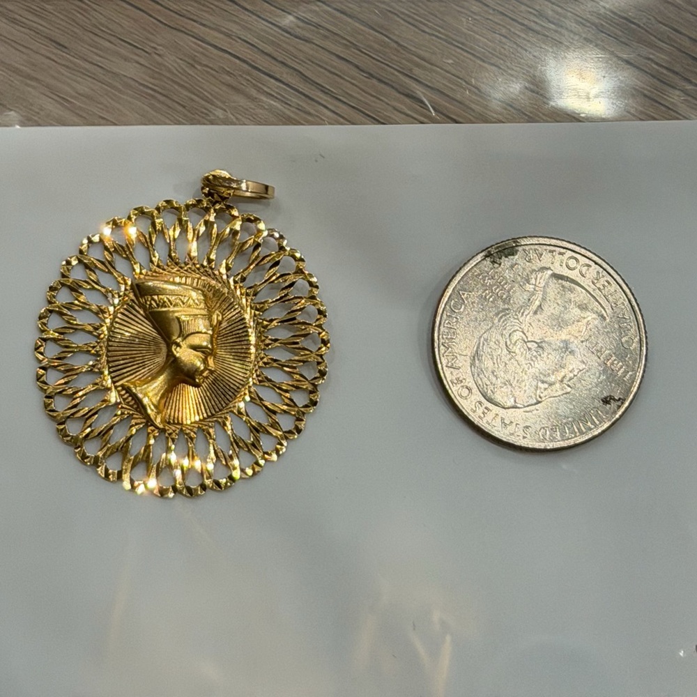vintage 14k Egyptian pharaoh pendant - Picture 3 of 9